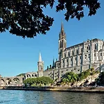 La Sainte Famille 招待所