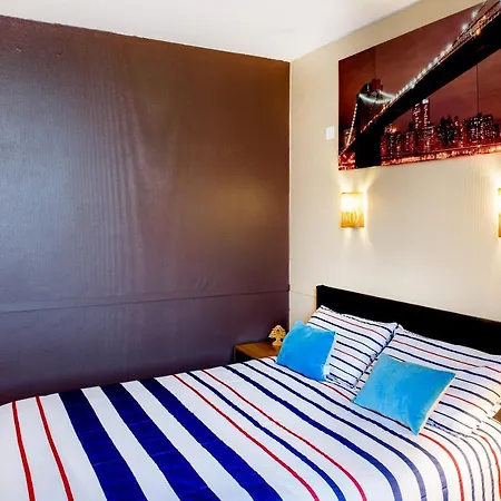 La Sainte Famille 4* 卢德