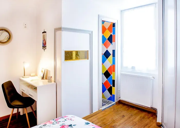 La Sainte Famille Pensionat 4*