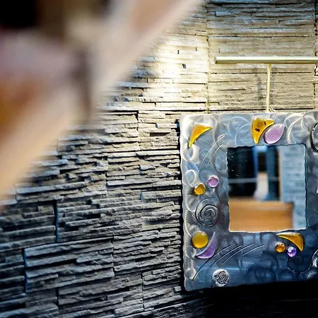 La Sainte Famille 4*